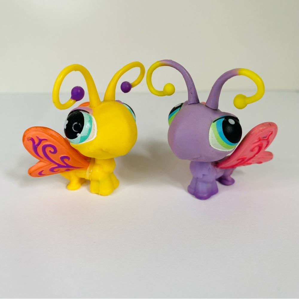 Littlest Pet Shop LPS #93 Purple Butterfly and #497 Yellow Butterfly